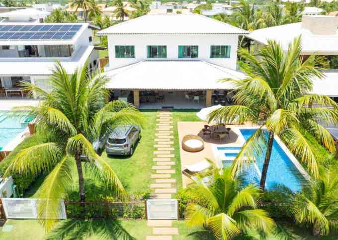 🌴 Casa de Praia em Guarajuba – Conforto e Diversão para até 18 Pessoas! 🏖️