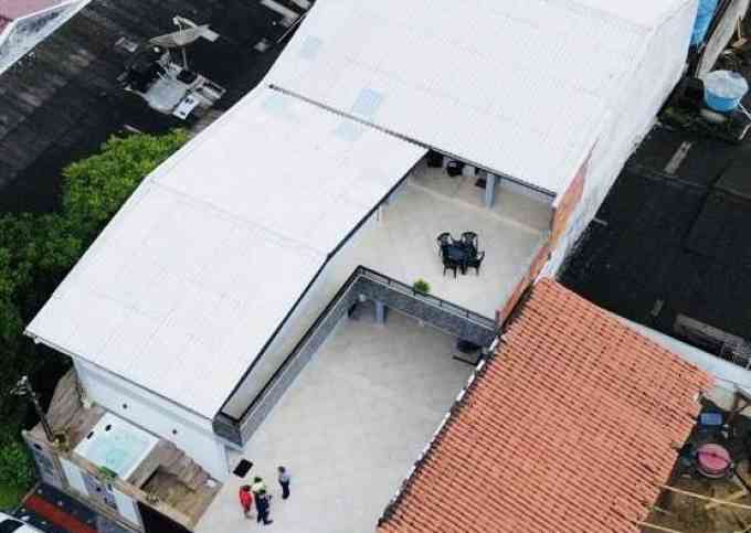 Alugo apartamento 2 minutos beto Carreiro 300 m praia Penha sc