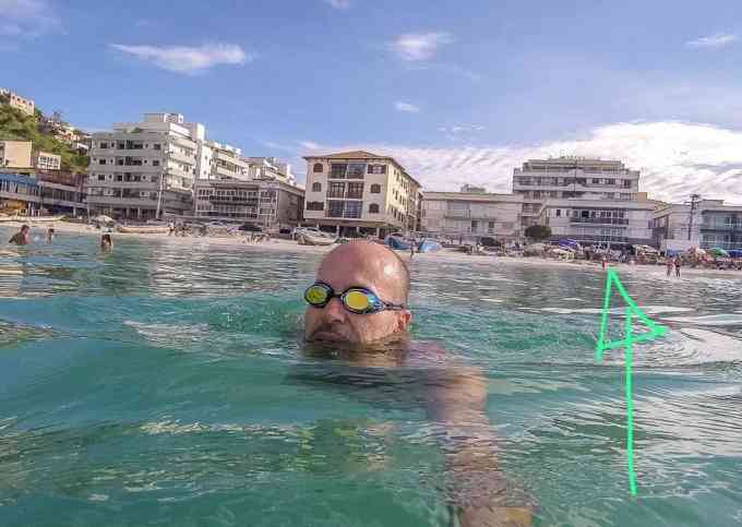 Apto pé na areia