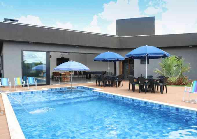 Aluga-se Rancho na Beira do Rio com Piscina Aquecida em Icém - SP 60km de Rio Preto