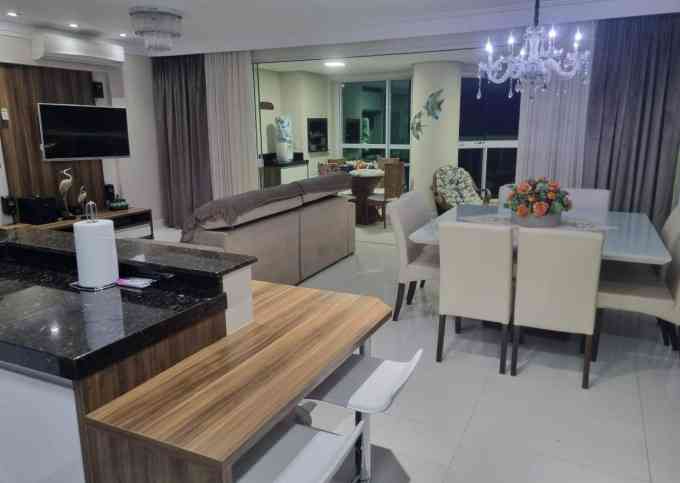 Lindo apartamento com vista mar